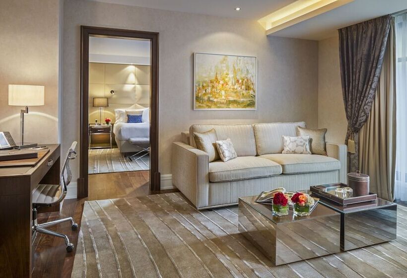 スイート, Breidenbacher Hof, Best Grandhotel 2024   Die 101 Besten