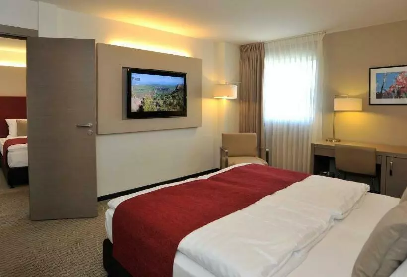 ダブルベッドスタンダードルーム, Golden Tulip Kassel Hotel Reiss