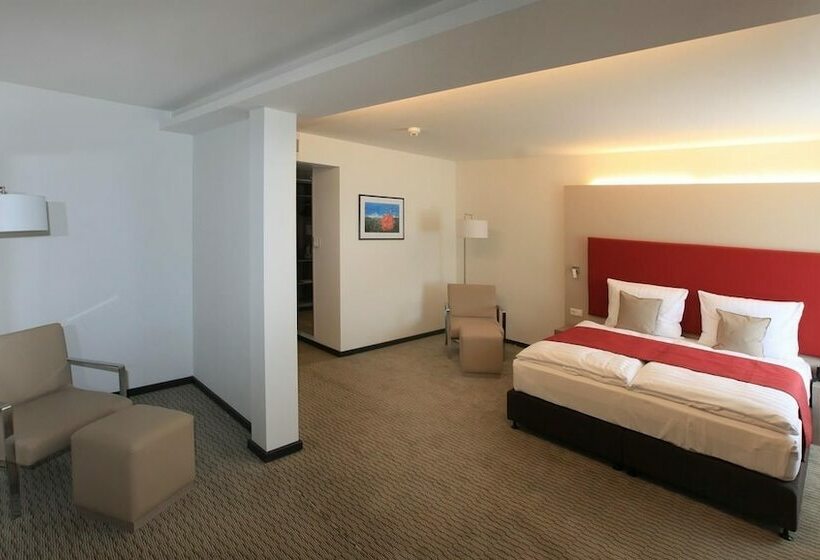 Номер Deluxe, Golden Tulip Kassel Hotel Reiss