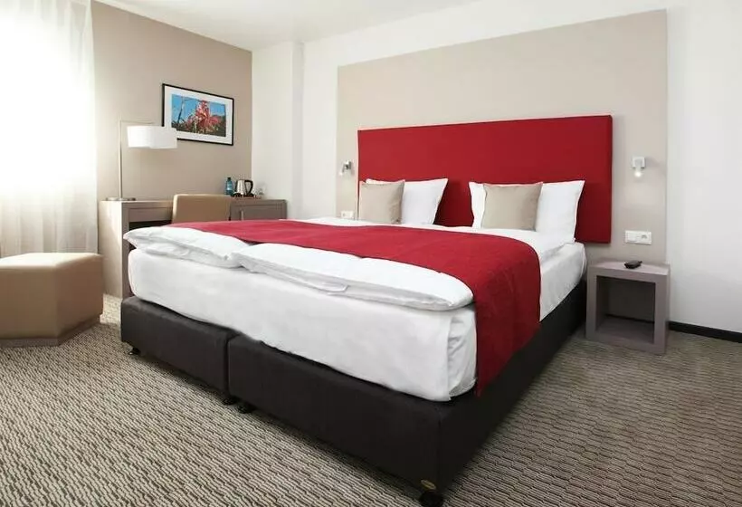 اتاق لوکس, Golden Tulip Kassel Hotel Reiss