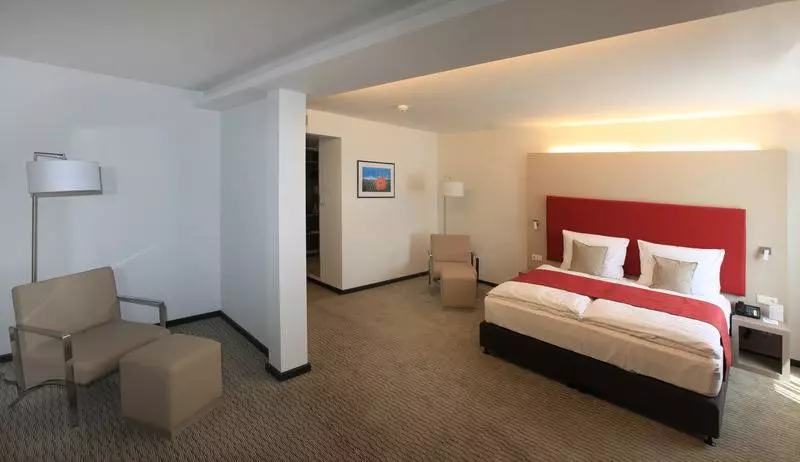اتاق لوکس, Golden Tulip Kassel Hotel Reiss