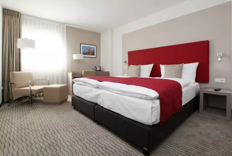 اتاق استاندارد, Golden Tulip Kassel Hotel Reiss