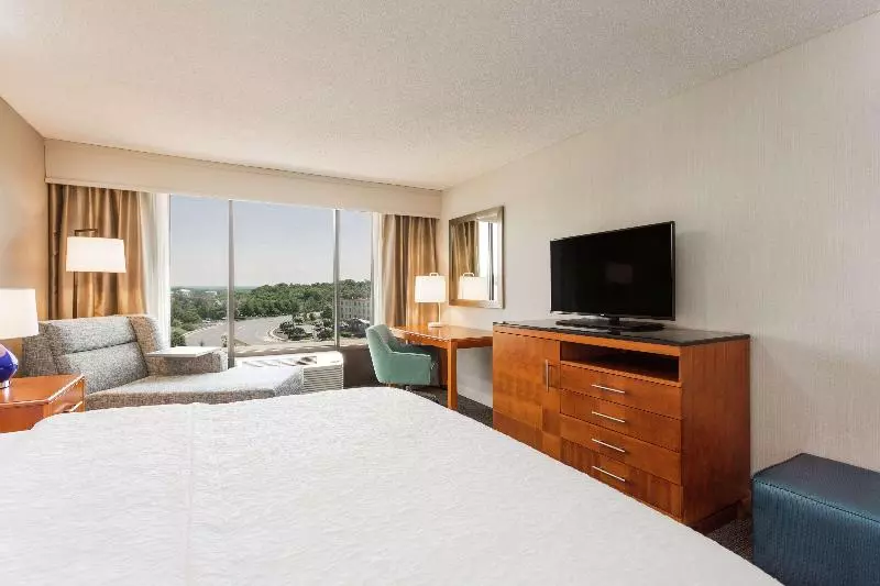اتاق لوکس, Golden Tulip Kassel Hotel Reiss