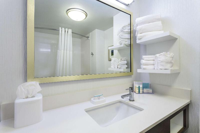 Номер Deluxe, Golden Tulip Kassel Hotel Reiss