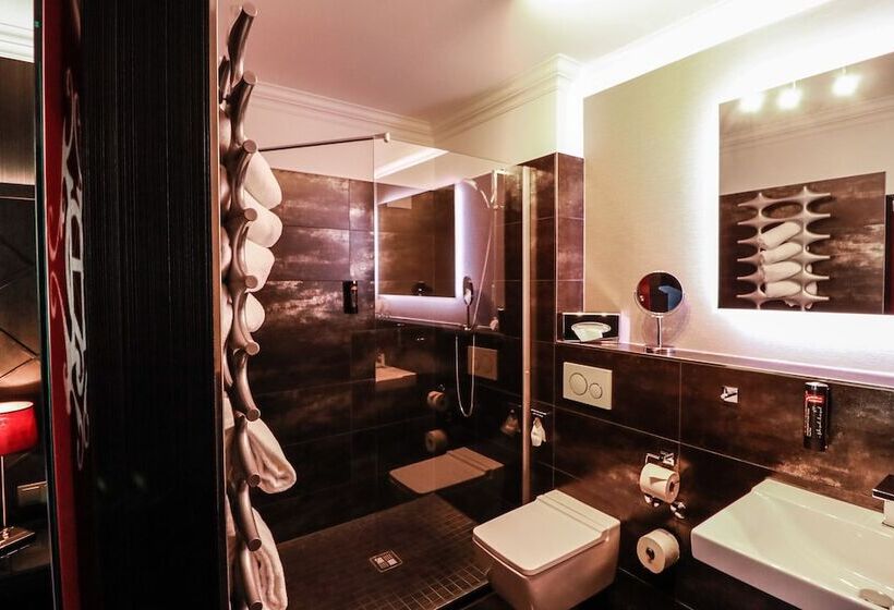 스탠다드 룸, Haverkamp