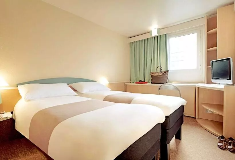 スタンダードルーム, Ibis Hotel Düsseldorf Hauptbahnhof