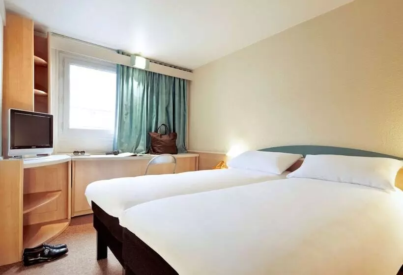 スタンダードルーム, Ibis Hotel Düsseldorf Hauptbahnhof