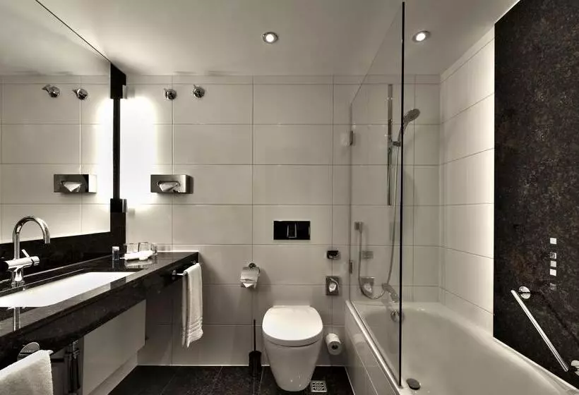 スーペリアシングルルーム, Maritim Hotel Köln