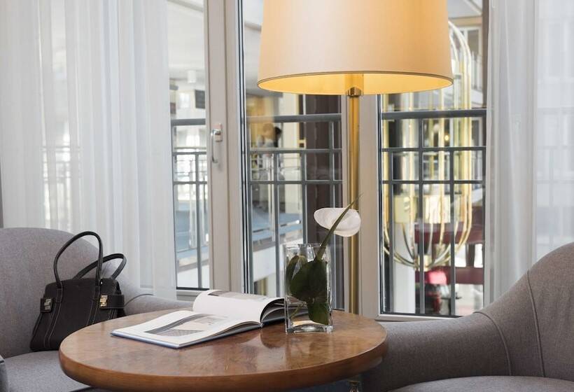 غرفة كلاسيكية, Maritim Hotel Köln
