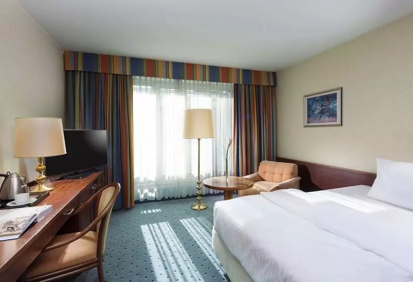 اتاق استاندارد, Maritim Hotel Köln