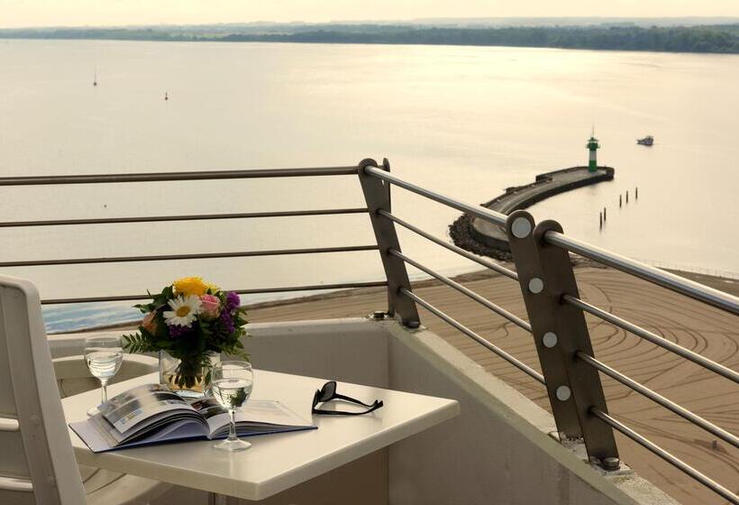 جناح, Maritim Strandhotel Travemünde