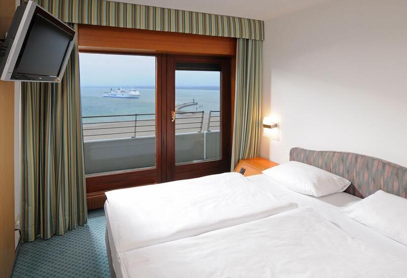 جناح, Maritim Strandhotel Travemünde