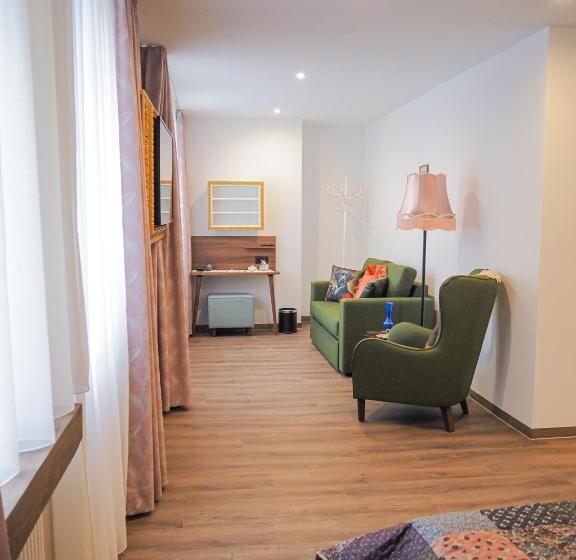 디럭스 룸, Tante Alma S Mülheimer