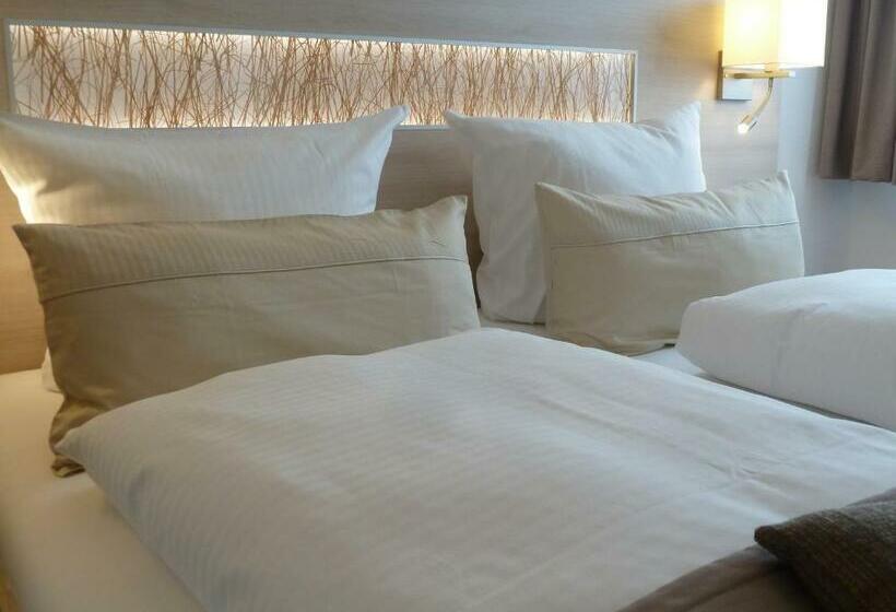 غرفة كومفورت, Restaurant Goldenstedt