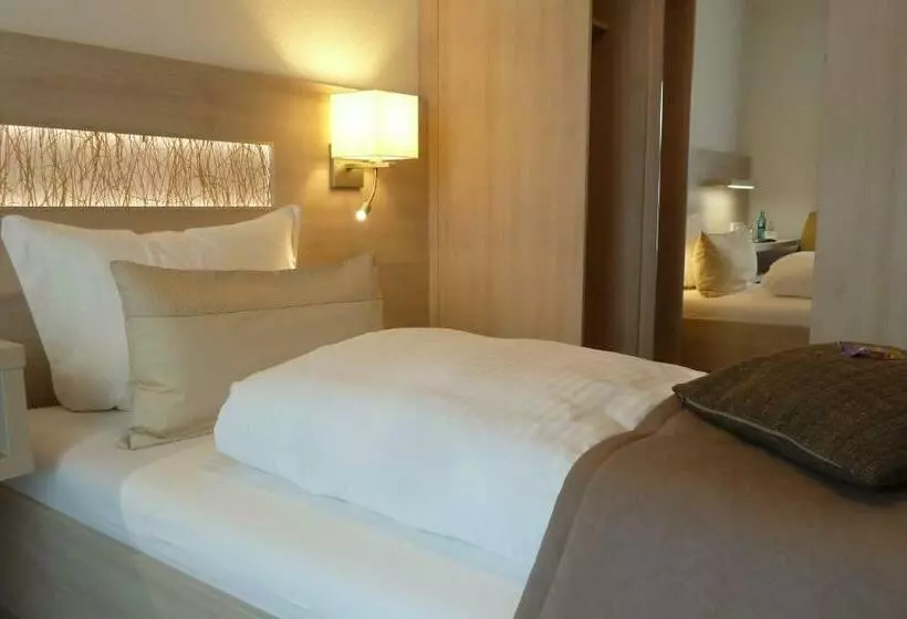 Comfort Yhden Hengen Huone, Restaurant Goldenstedt