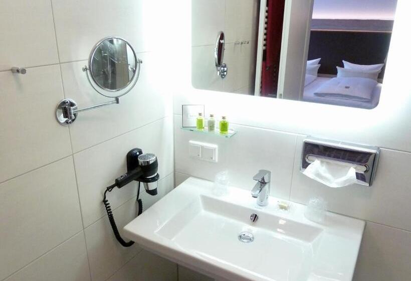 غرفة بريميوم, Restaurant Goldenstedt