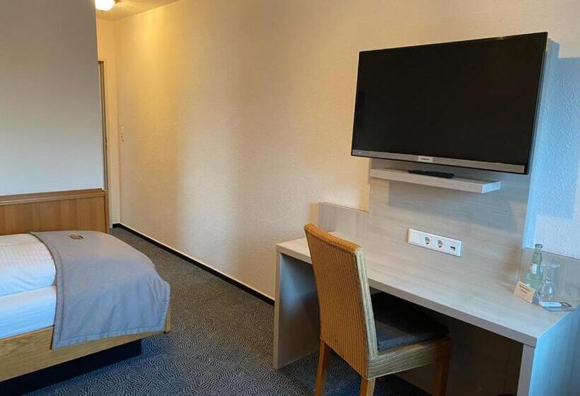 غرفة قياسية فردية, Restaurant Goldenstedt