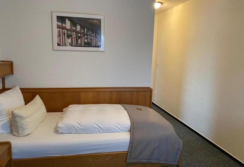 غرفة قياسية فردية, Restaurant Goldenstedt