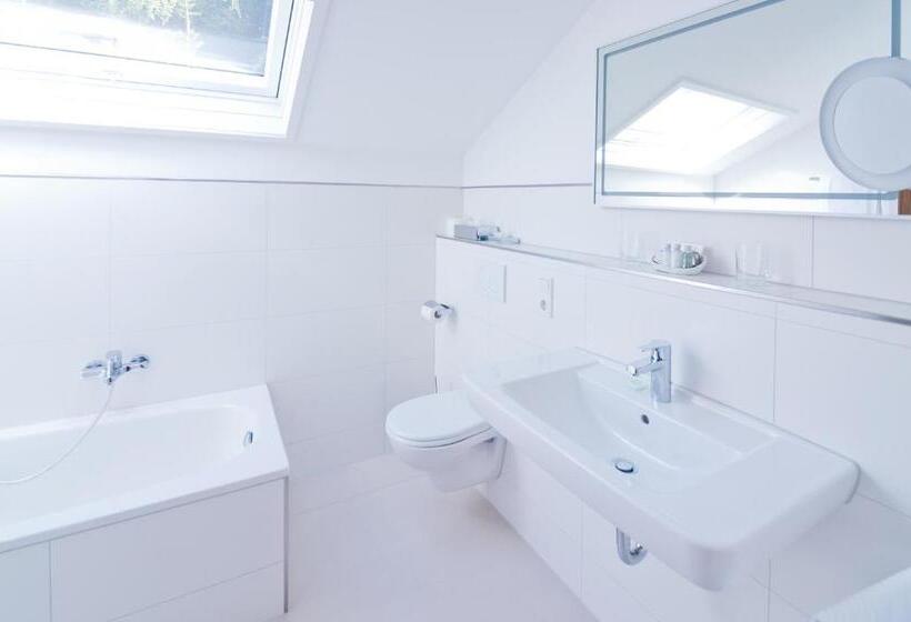 クラシックルーム, Romantik Waldhotel Mangold