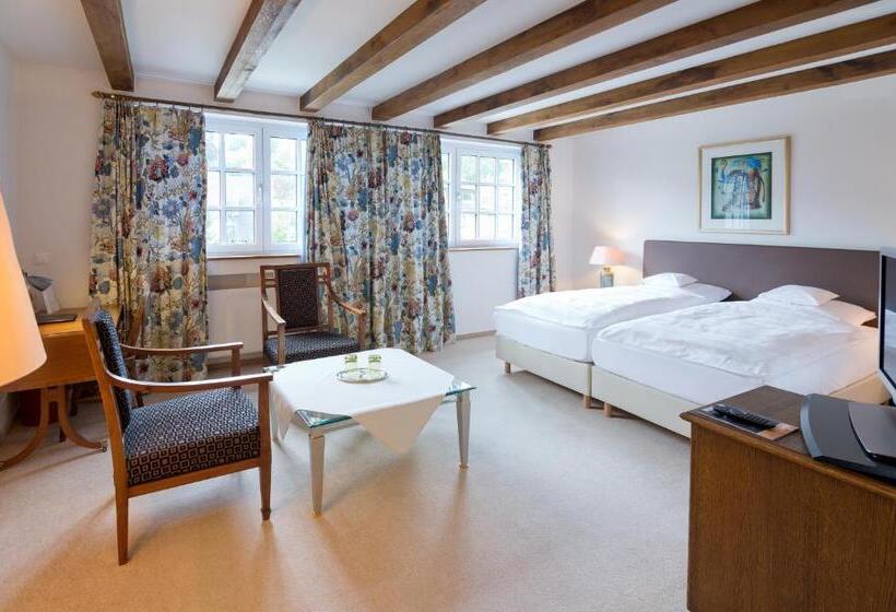 スーペリアールーム, Romantik Waldhotel Mangold