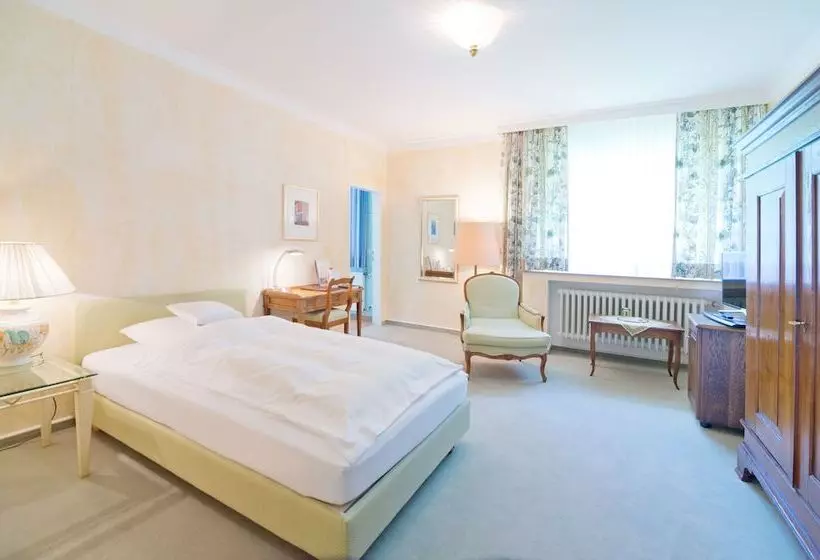 スーペリアシングルルーム, Romantik Waldhotel Mangold