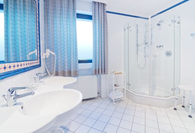 デラックスルーム, Romantik Waldhotel Mangold