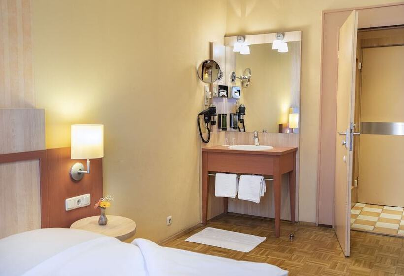 غرفة إقتصادية, Achat Sternhotel Bonn