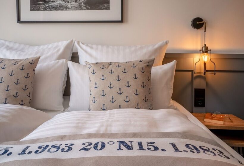 标准间, Yachtclub