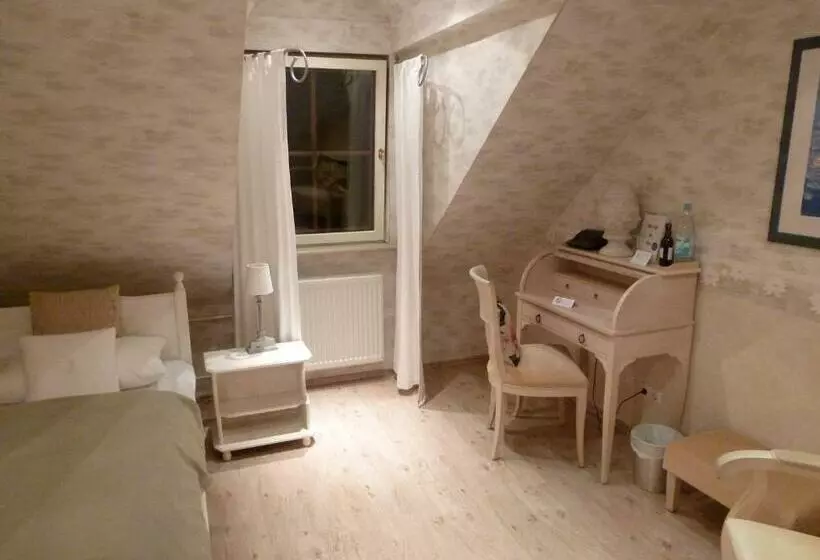 コンフォートシングルルーム, Landhotel Kern