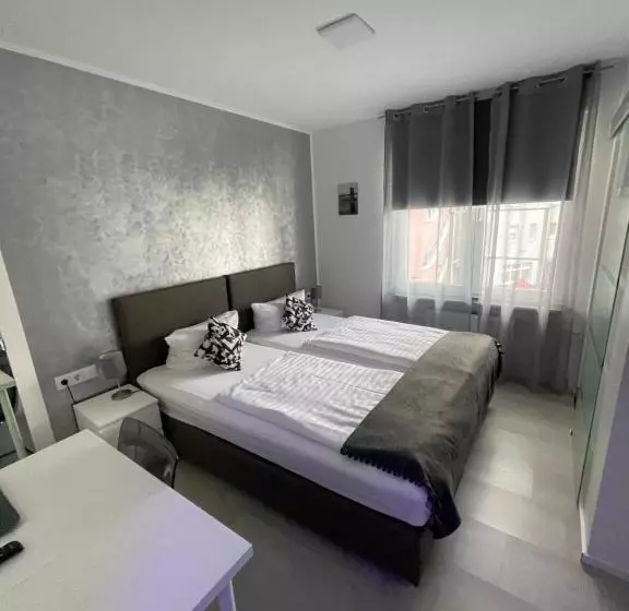 اتاق استاندارد, Liberty Hotel Cologne