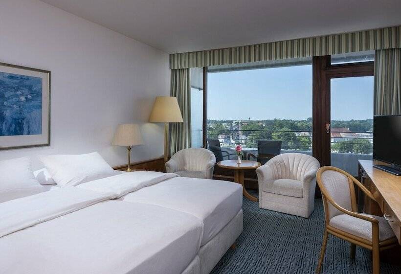 Classic Room, Maritim Strandhotel Travemünde