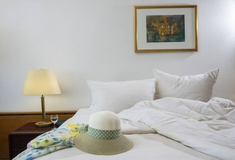 Классический Номер, Maritim Strandhotel Travemünde