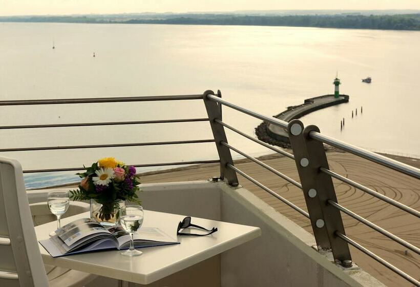 Люкс, Maritim Strandhotel Travemünde