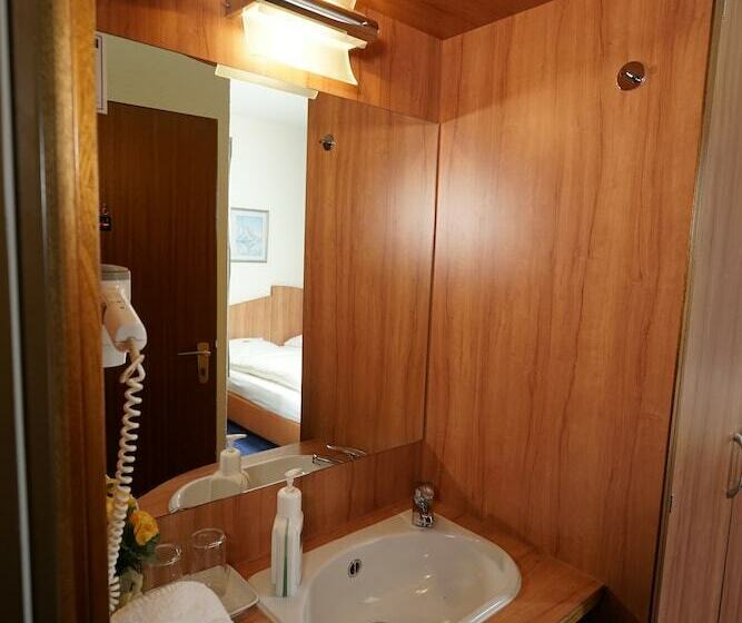 اتاق استاندارد, Rabes Hotel Kiel Am Hauptbahnhof
