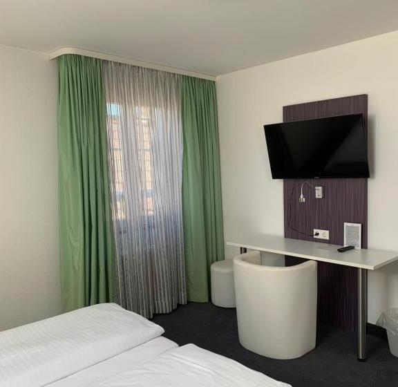 클래식 4인 룸, Eisberg Hotel Schwanen