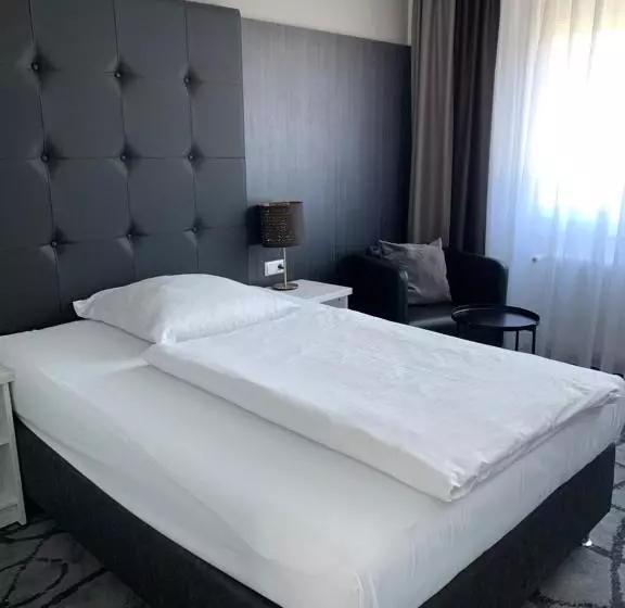 コンフォートシングルルーム, Eisberg Hotel Schwanen
