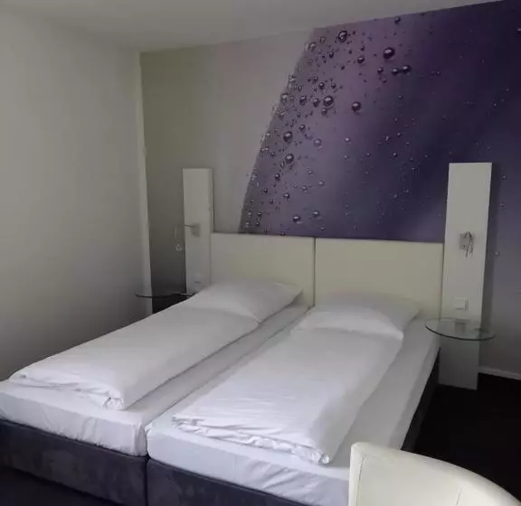 ファミリールーム, Eisberg Hotel Schwanen