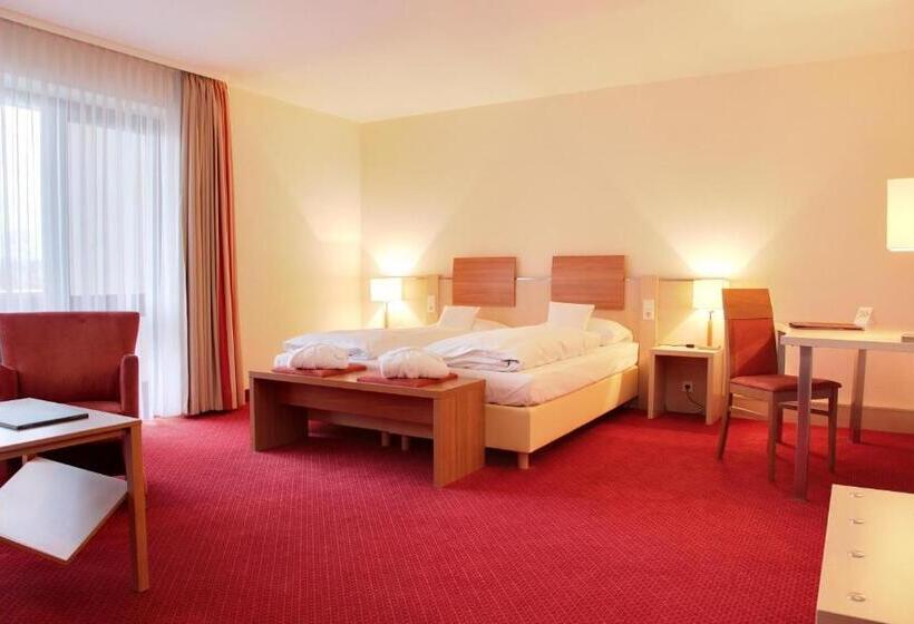 豪华房间, Am Kurpark