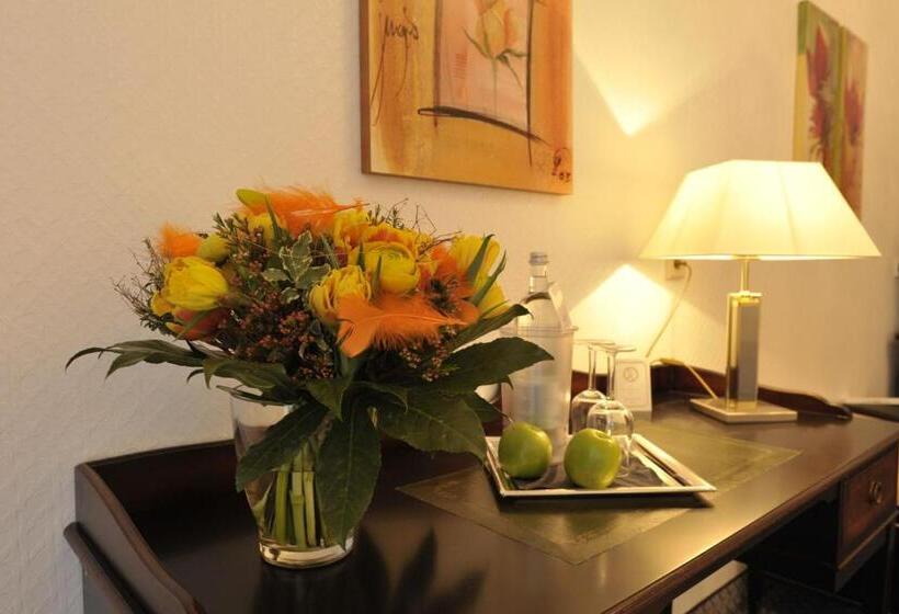 高级单人间, Am Sophienpark