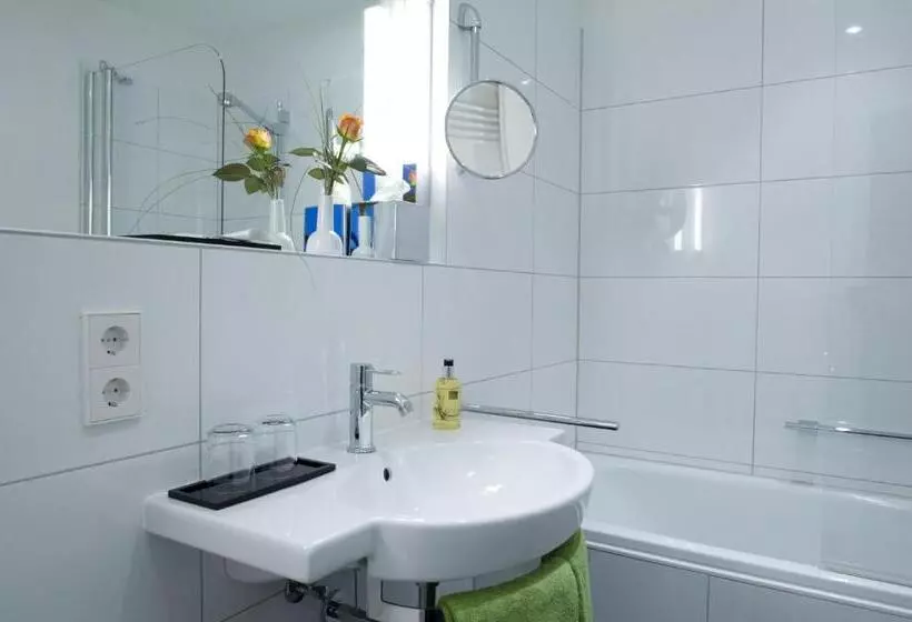 اتاق استاندارد یک نفره, Am Sophienpark