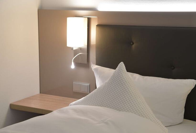 Номер Deluxe, Best Western Queens Hotel Pforzheim Niefern