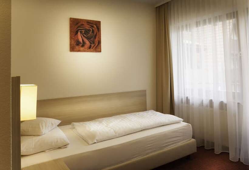 Номер Economy Индивидуальный, Flair Hotel Weinstube Lochner
