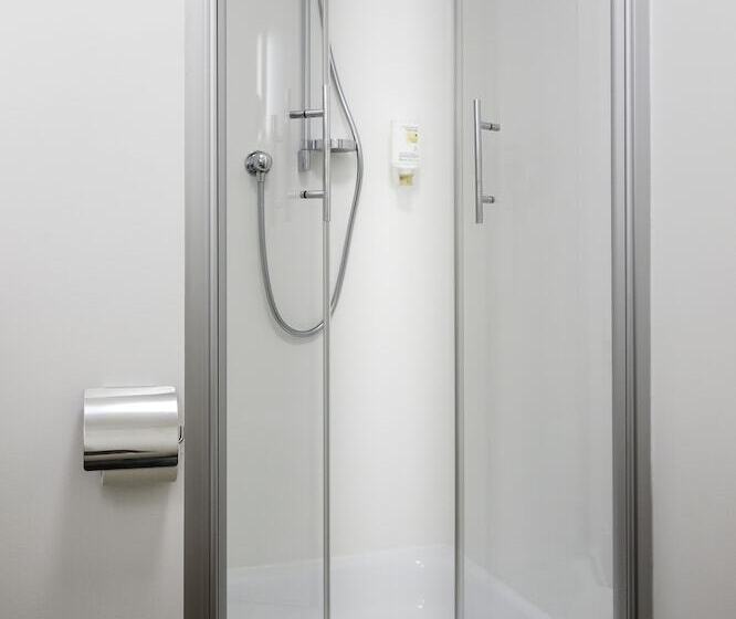 اتاق اکونومی یک تخته, Flair Hotel Weinstube Lochner