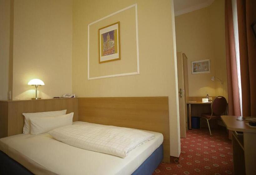 غرفة قياسية فردية, Königshof