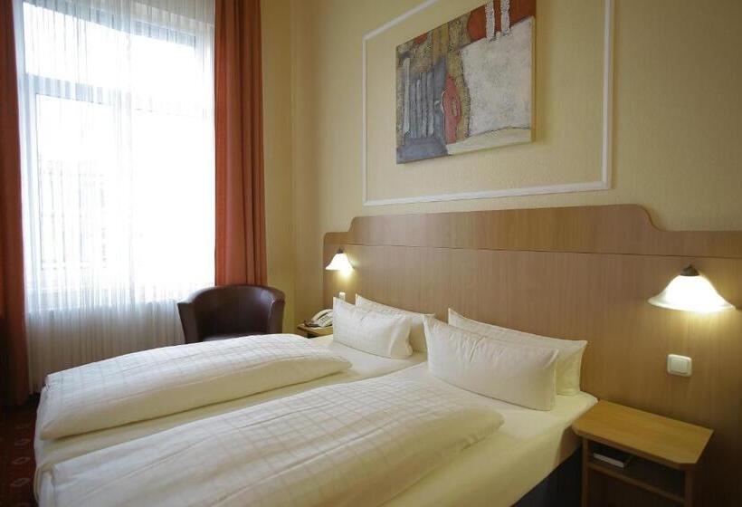 غرفة قياسية, Königshof