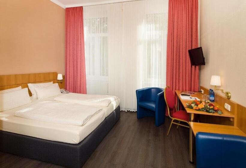 غرفة قياسية, Königshof