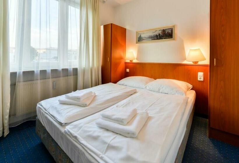 コンフォートルーム, Liebig