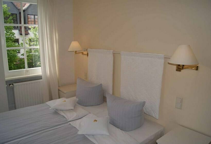 Номер Стандарт, Lindenhof