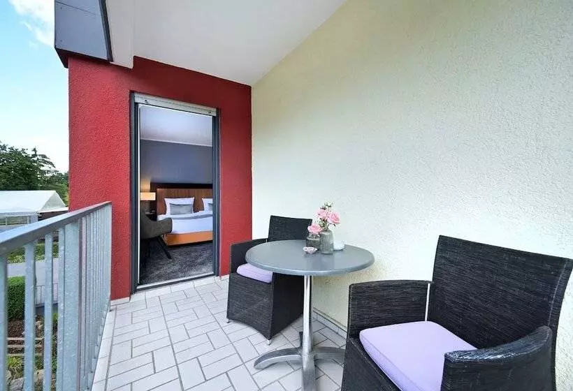 コンフォートルーム, & Living Am Wartturm   Hotel & Apartments