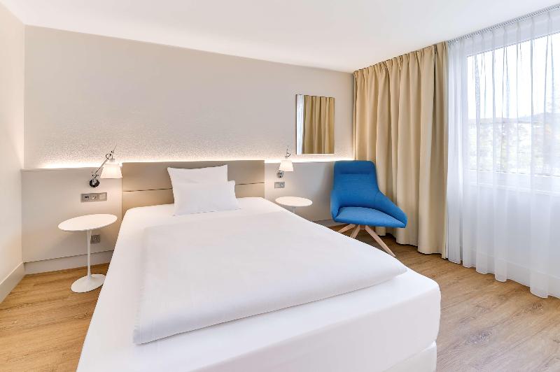 Quarto standard, NH Weinheim